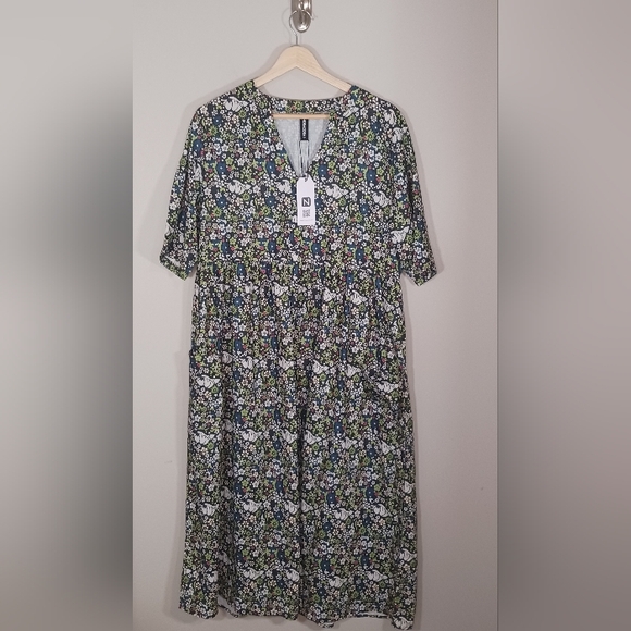 Noracora Floral Grandmacore Retro Style Maxi Dress Women's Size L New - Picture 1 of 6